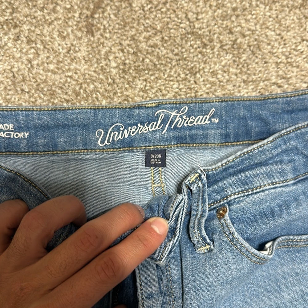 Women’s universal thread jeans - Picture 2 of 3
